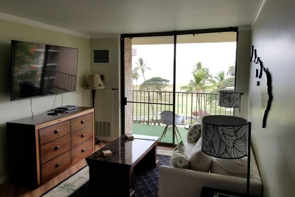 Appartement Oceanfront Penthouse With Amazing Views At Kauhale Makai à Kihei Extérieur photo